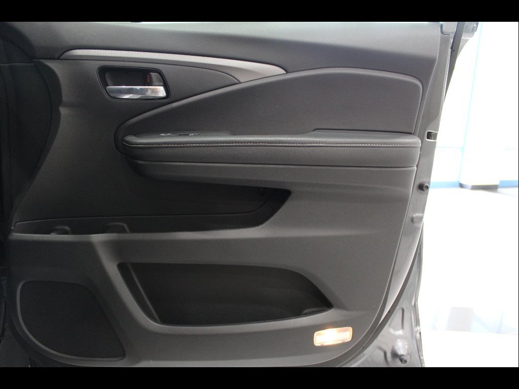 Certified 2023 Honda Ridgeline RTL-E image 25