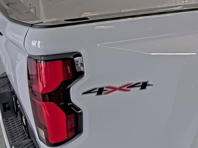 New 2026 Chevrolet Colorado LT w/ LT Convenience Package AWD/4WD image 15