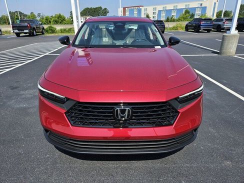 New 2025 Honda Accord SE image 2