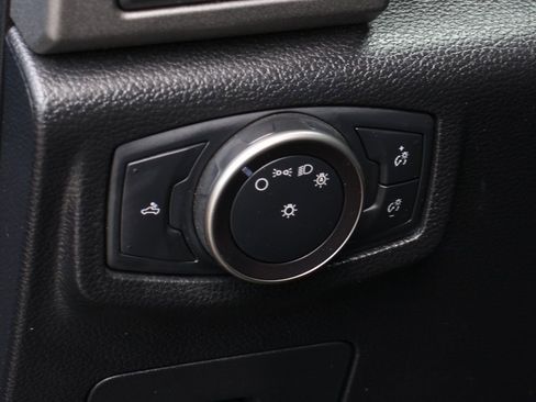 Used 2017 Ford F150 Raptor w/ Equipment Group 802A Luxury image 23