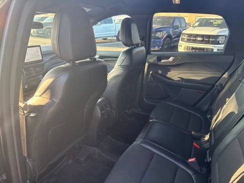 Used 2023 Ford Escape ST-Line w/ Tech Pack #1 AWD/4WD image 23