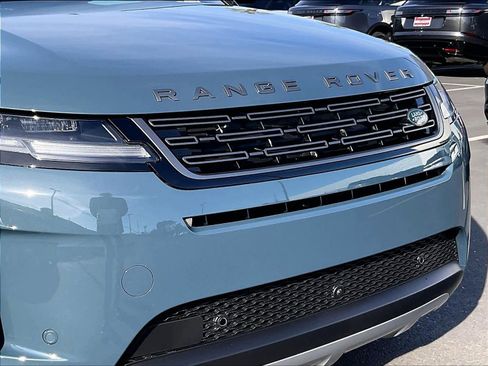 New 2026 Land Rover Range Rover Evoque S image 34