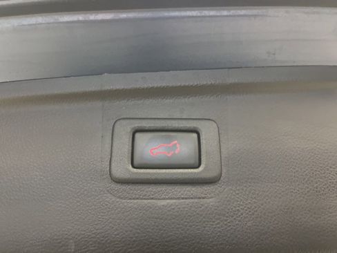 Used 2019 Subaru Outback 2.5i Limited w/ Popular Package #2 image 33