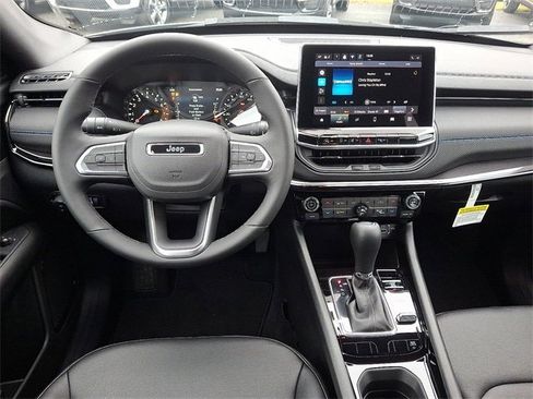 New 2026 Jeep Compass Limited image 7