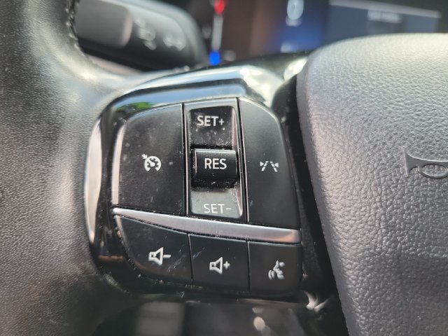 Certified 2024 Ford Escape Active AWD/4WD image 12