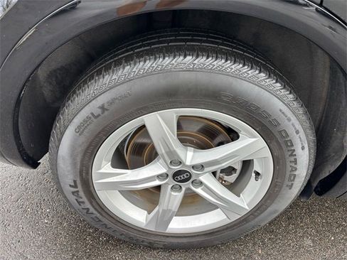 Used 2023 Audi Q5 2.0T Premium w/ Convenience Package image 20