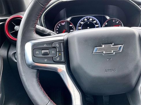 Used 2022 Chevrolet Blazer RS w/ Enhanced Convenience Package image 24