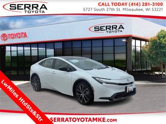 Used 2024 Toyota Prius XLE video 1