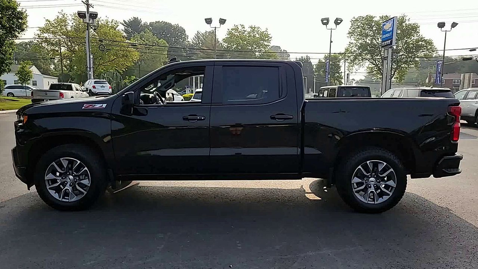 Certified 2021 Chevrolet Silverado 1500 RST w/ All Star Edition Plus AWD/4WD image 3