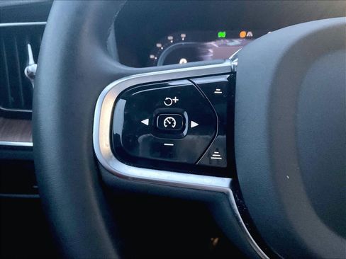 Used 2024 Volvo XC60 T8 Ultimate w/ Protection Package Premier image 23