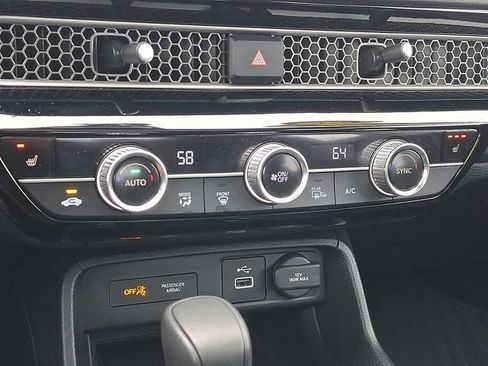 Certified 2024 Honda Civic EX image 12