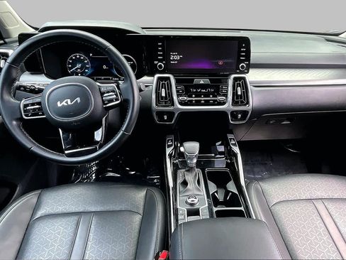Used 2023 Kia Sorento SX FWD image 16