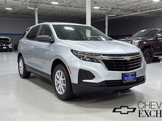 Used 2022 Chevrolet Equinox LS w/ LS Convenience Package image 1