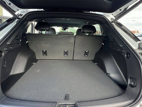 New 2026 Chevrolet Equinox EV LT image 10