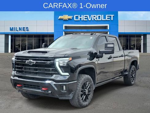 Certified 2025 Chevrolet Silverado 2500 LTZ w/ LTZ Plus Package AWD/4WD image 2