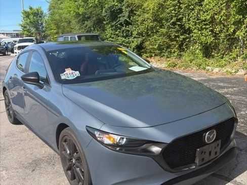 Used 2024 MAZDA MAZDA3 s image 3