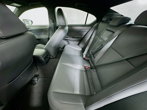 Used 2024 Lexus IS 300 F Sport RWD image 27