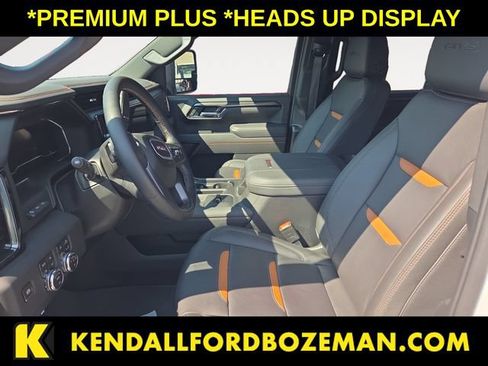 Used 2025 GMC Sierra 2500 AT4 w/ AT4 Premium Plus Package AWD/4WD image 9
