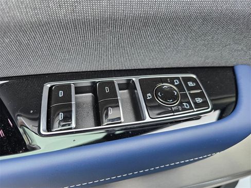 New 2026 Cadillac Vistiq Premium Luxury image 26