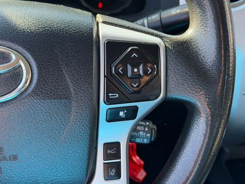 Used 2019 Toyota Tundra SR5 w/ SR5 Convenience Package image 16