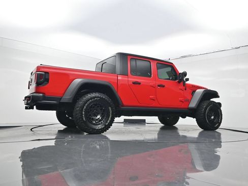 Used 2020 Jeep Gladiator Rubicon w/ Trailer Tow Package AWD/4WD image 26