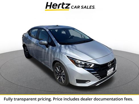 Used 2025 Nissan Versa SV FWD image 1