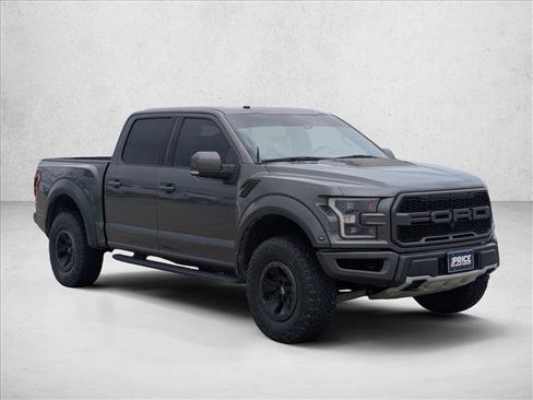 Used 2018 Ford F150 Raptor w/ Equipment Group 802A Luxury image 3