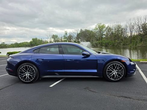 Used 2021 Porsche Taycan RWD image 5