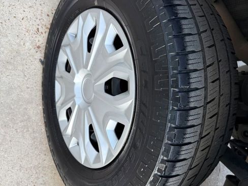 Used 2016 Ford Transit 250 130 Low Roof w/ Exterior Upgrade Package image 43