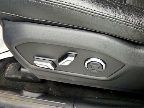 Used 2024 Hyundai Santa Fe Limited AWD/4WD image 12