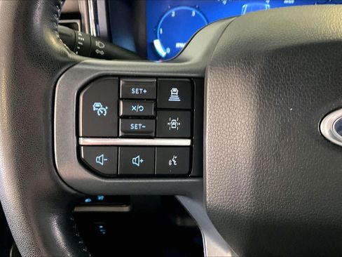 Used 2024 Ford F250 Lariat w/ Lariat Ultimate Package AWD/4WD image 22