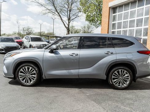 Used 2020 Toyota Highlander Platinum AWD/4WD image 47
