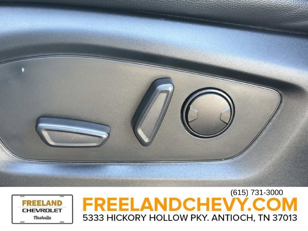 Used 2021 Ford Explorer XLT w/ Equipment Group 202A AWD/4WD image 33