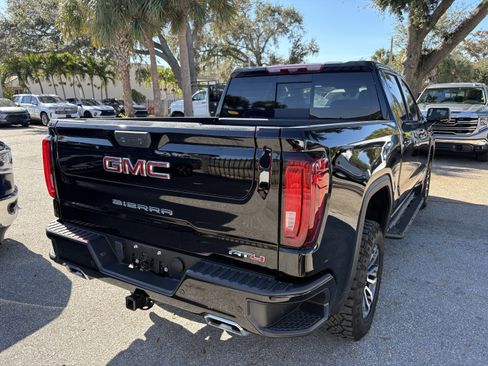 Used 2023 GMC Sierra 1500 AT4 w/ AT4 Premium Package image 7
