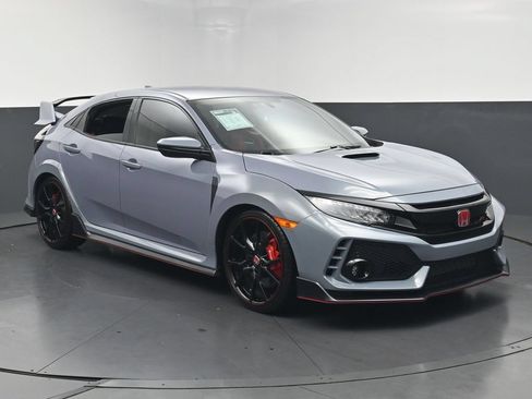 Used 2019 Honda Civic Type R image 6