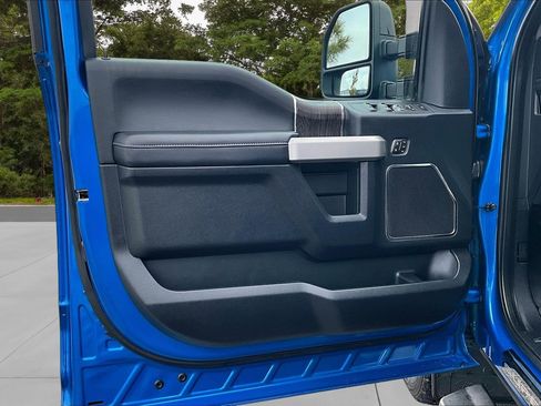 Certified 2020 Ford F350 Lariat image 21