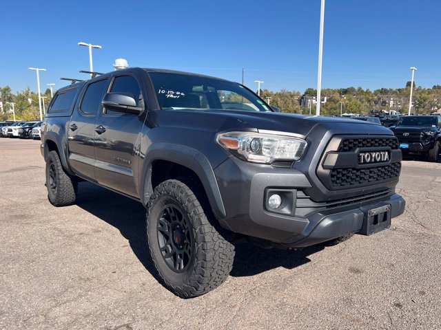 Used 2016 Toyota Tacoma TRD Off-Road w/ Premium & Technology Package AWD/4WD image 8