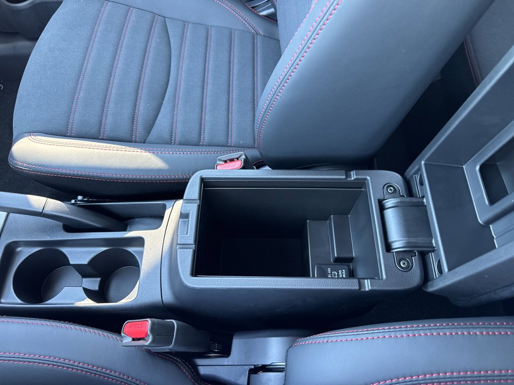New 2027 Mitsubishi Outlander Sport SE FWD image 17