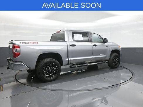 Used 2014 Toyota Tundra SR5 w/ TRD Off Road Package AWD/4WD image 7
