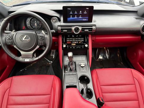 Used 2022 Lexus IS 350 F Sport image 7