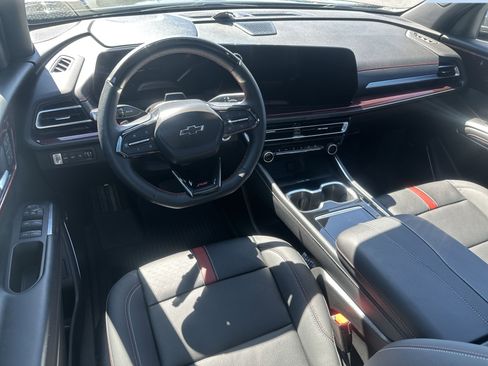 Used 2024 Chevrolet Traverse RS w/ LPO, Floor Liner Package image 8