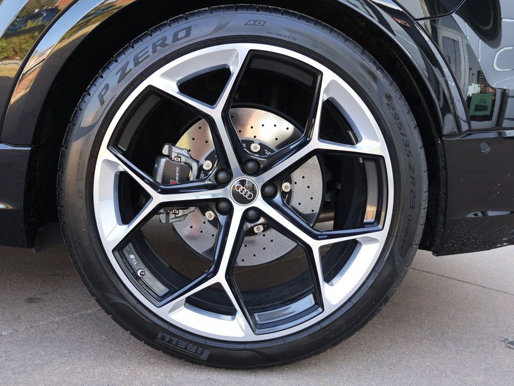 Used 2025 Audi RS Q8 performance AWD/4WD image 32