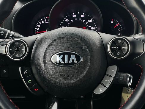 Used 2016 Kia Soul + w/ Soulful Package image 12