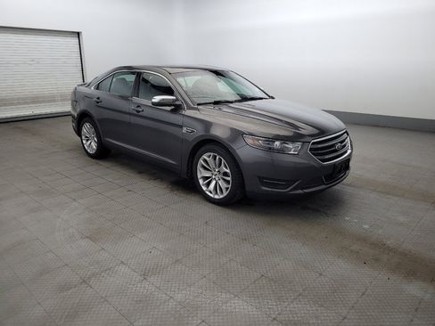 Used 2016 Ford Taurus Limited image 13