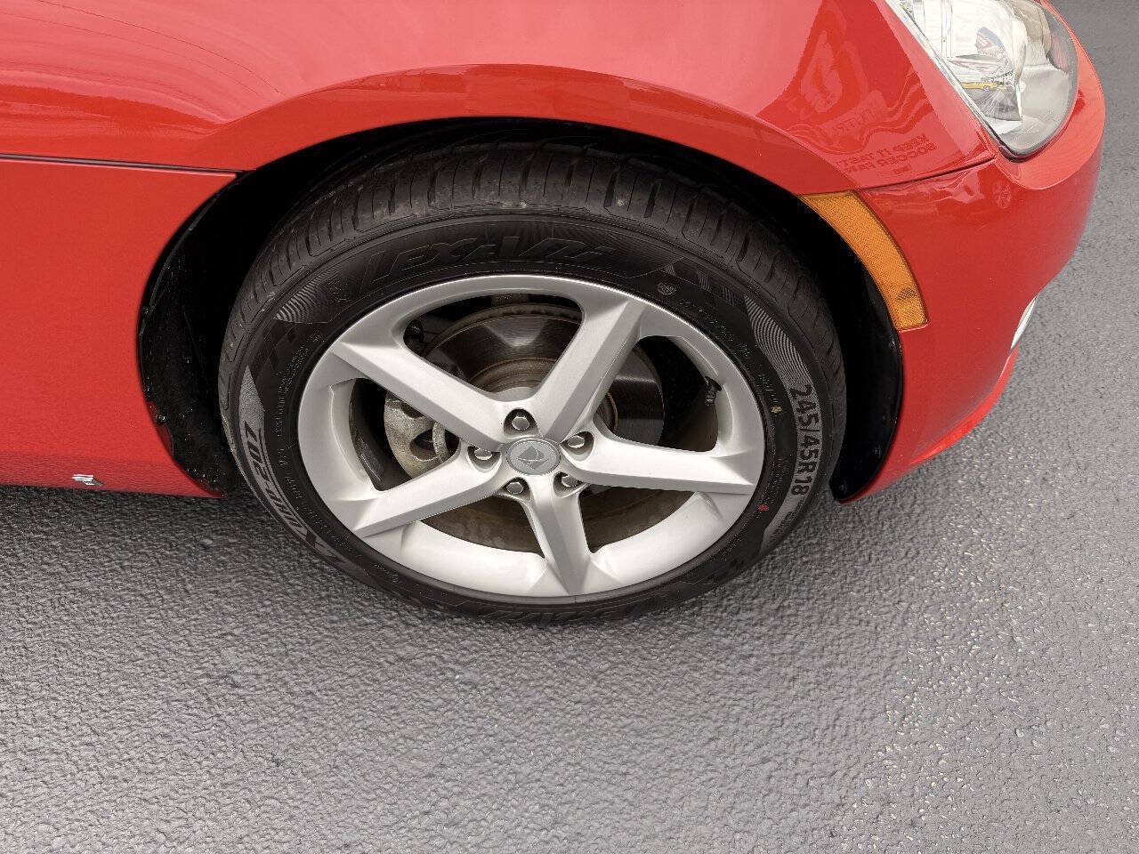 Used 2007 Saturn Sky w/ Premium Trim Pkg RWD image 38