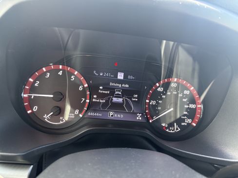 Used 2020 Nissan Titan PRO-4X w/ Pro-4x Utility Package AWD/4WD image 11