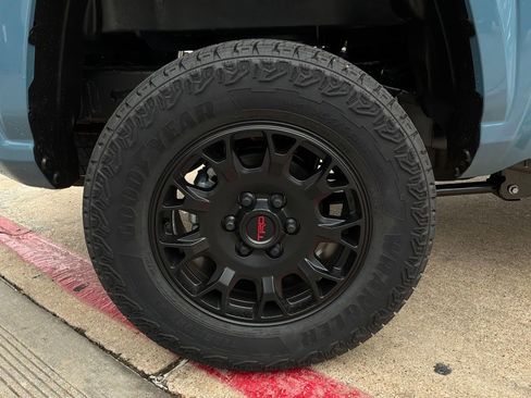 New 2026 Toyota Tacoma SR5 RWD image 8