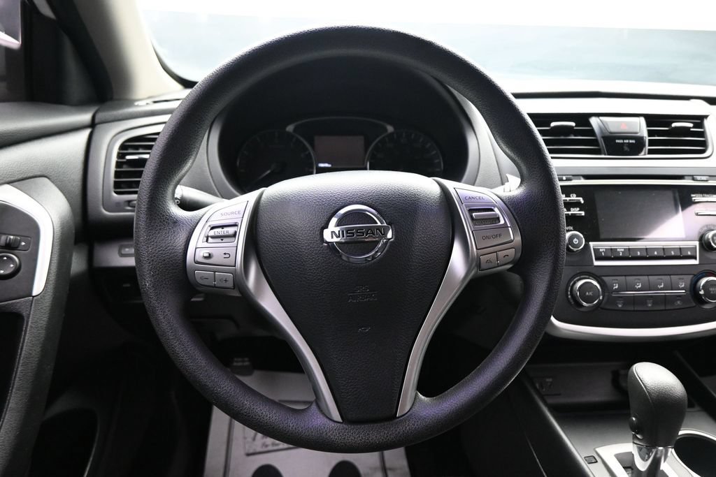 Used 2017 Nissan Altima 2.5 S w/ Power Driver Seat Package FWD image 15