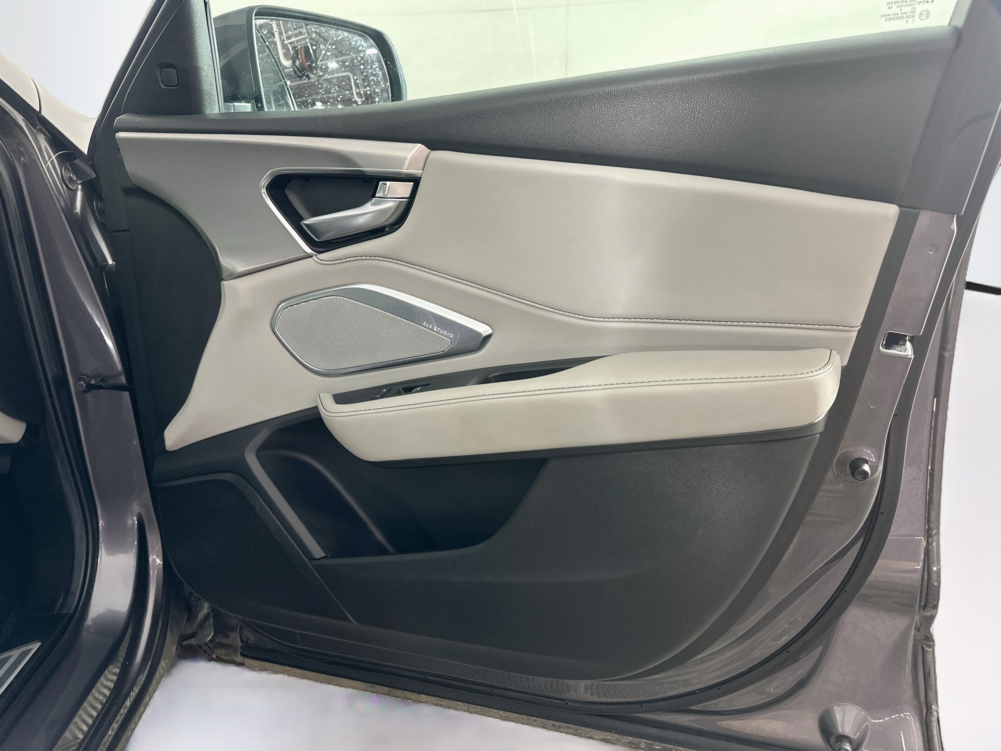 Used 2019 Acura RDX w/ Technology Package AWD/4WD image 35