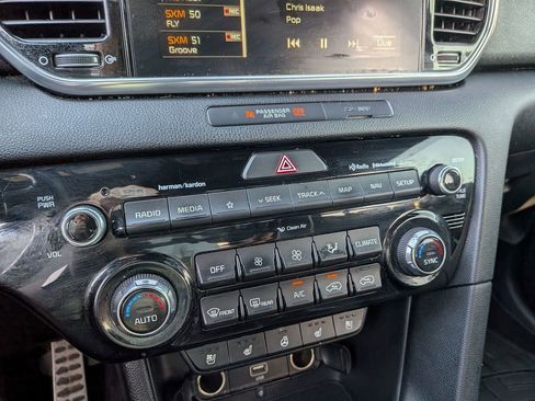 Used 2022 Kia Sportage SX image 7